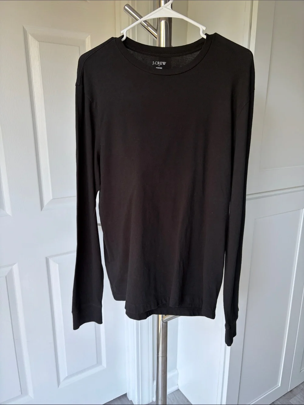 J. Crew Black Men’s Long-Sleeve Crew Neck Shirt, Size M.